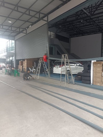 ติดตั้งประตูม้วนโกดัง